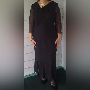 2-Piece, formal black blouse and long skirt
